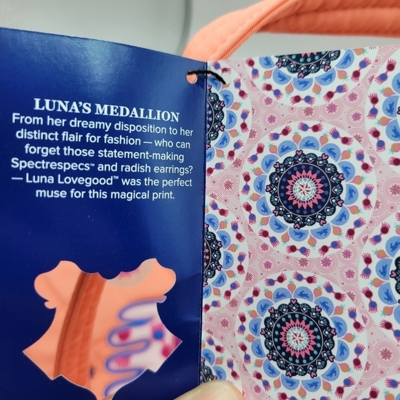 Vera Bradley Harry Potter Lunas Medallion Small Vera Tote Bag - Picture 7 of 9